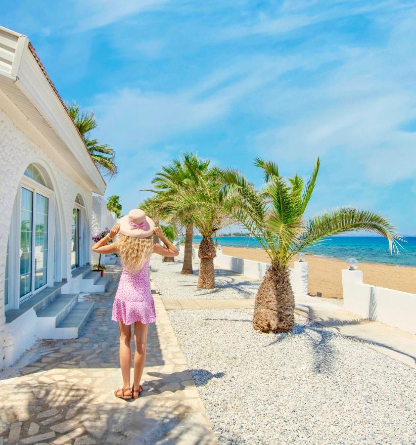 Long Beach Villas 파마구스타 외부 사진